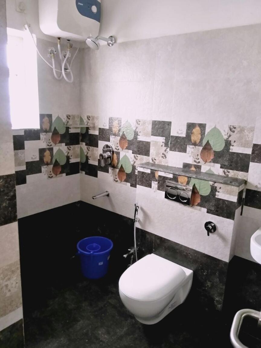 Runs Residency Hotel Ooty Esterno foto